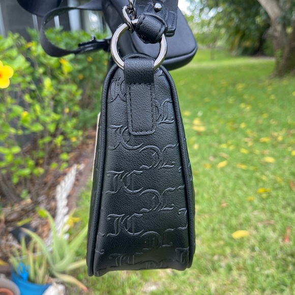 JUICY COUTURE Black Embossed Crossbody Bag in Liquorice (Black) w/Coin/Air Pods - Picture 6 of 16